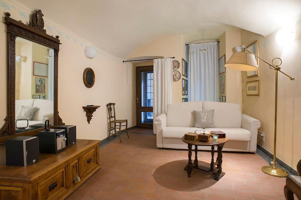 Il Rifugio Di Michelangelo.firenze,ponte Vecchio. Apartamento *